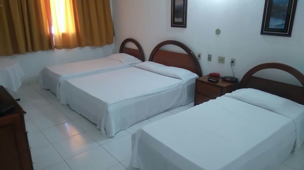 Фото Obeid Plaza Hotel