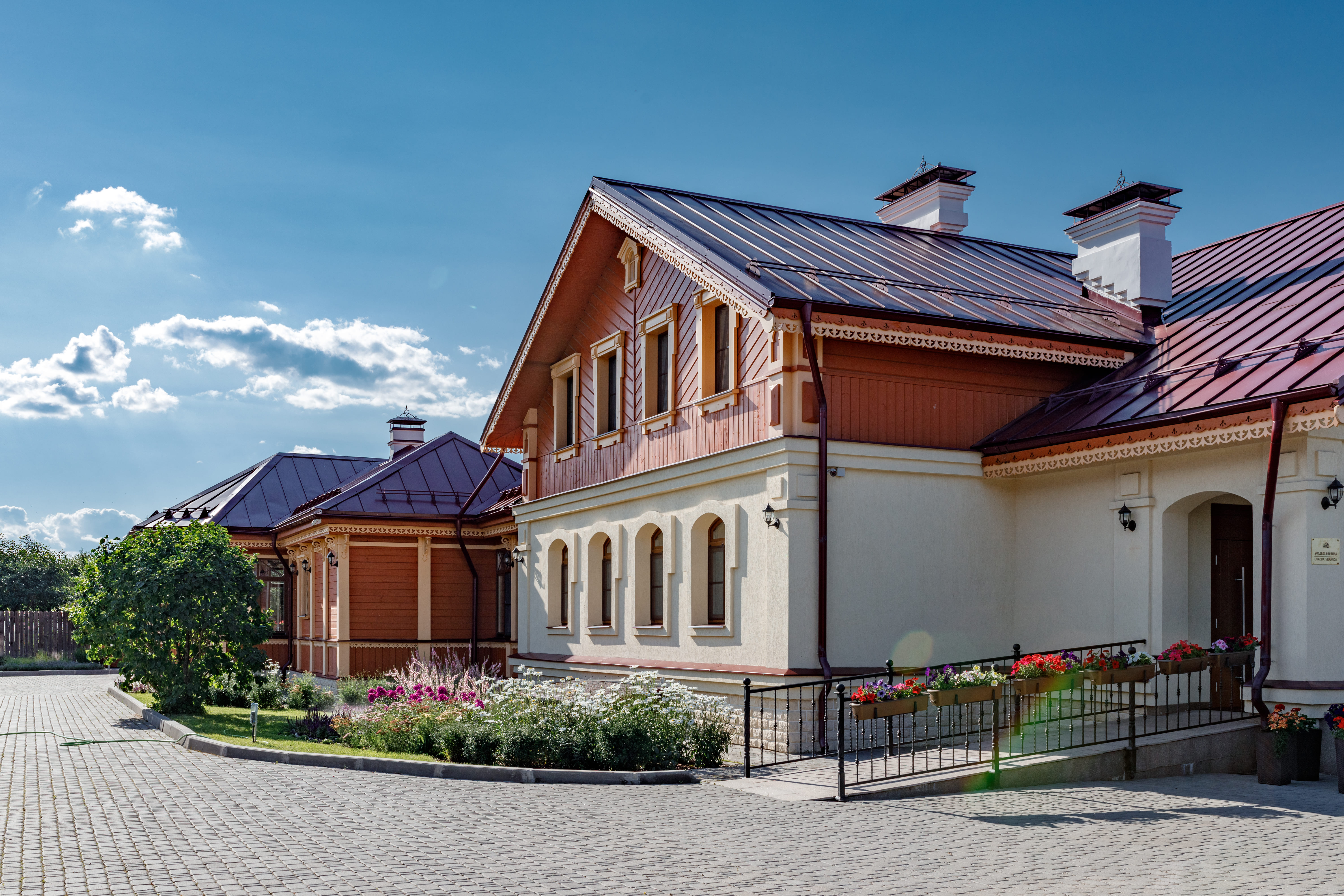 Фото отеля 2