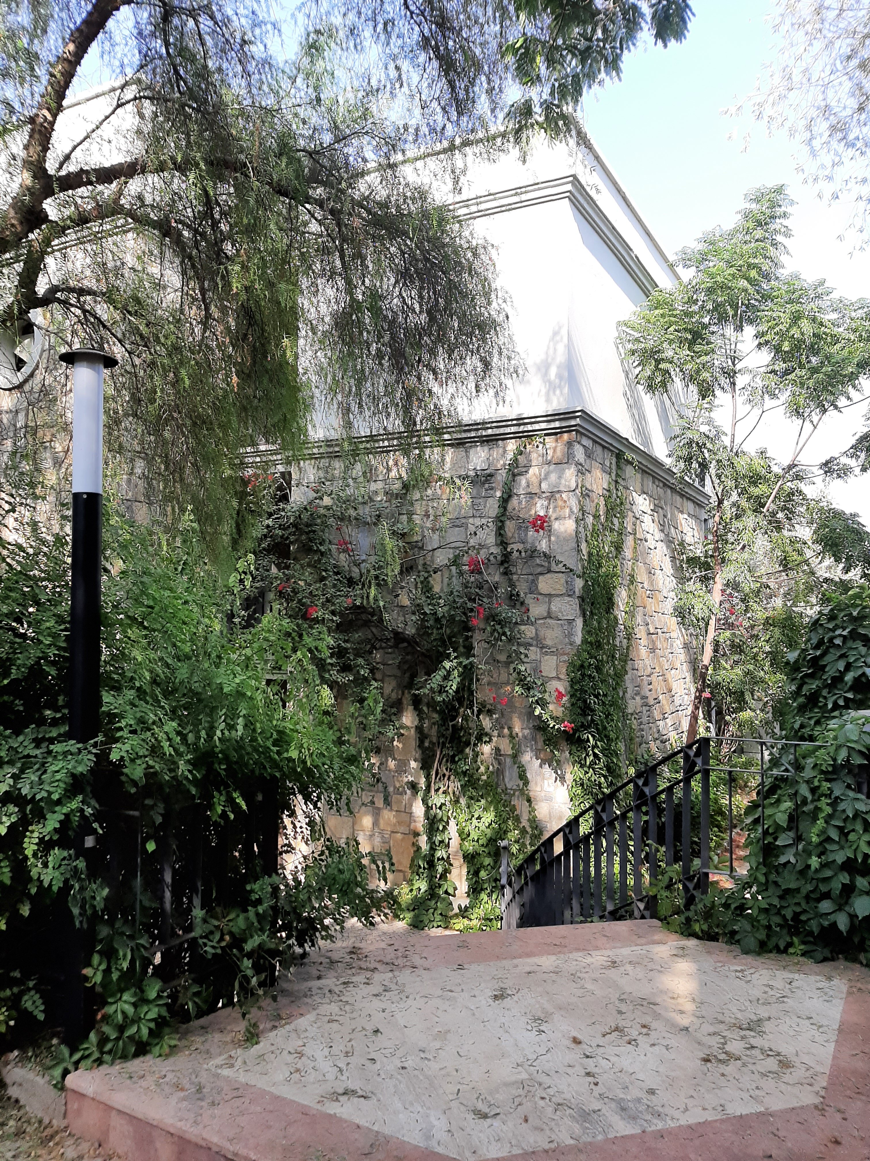 Фото Zeytinada Hotel