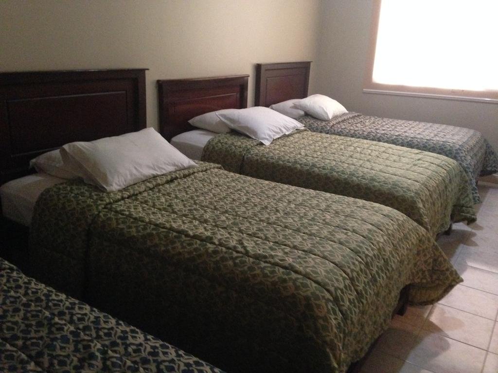 Фото Hotel Los Almendros