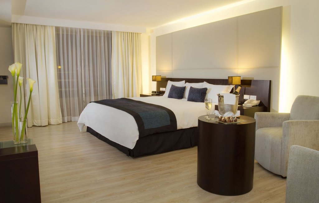 Фото Hotel Oro Verde Cuenca