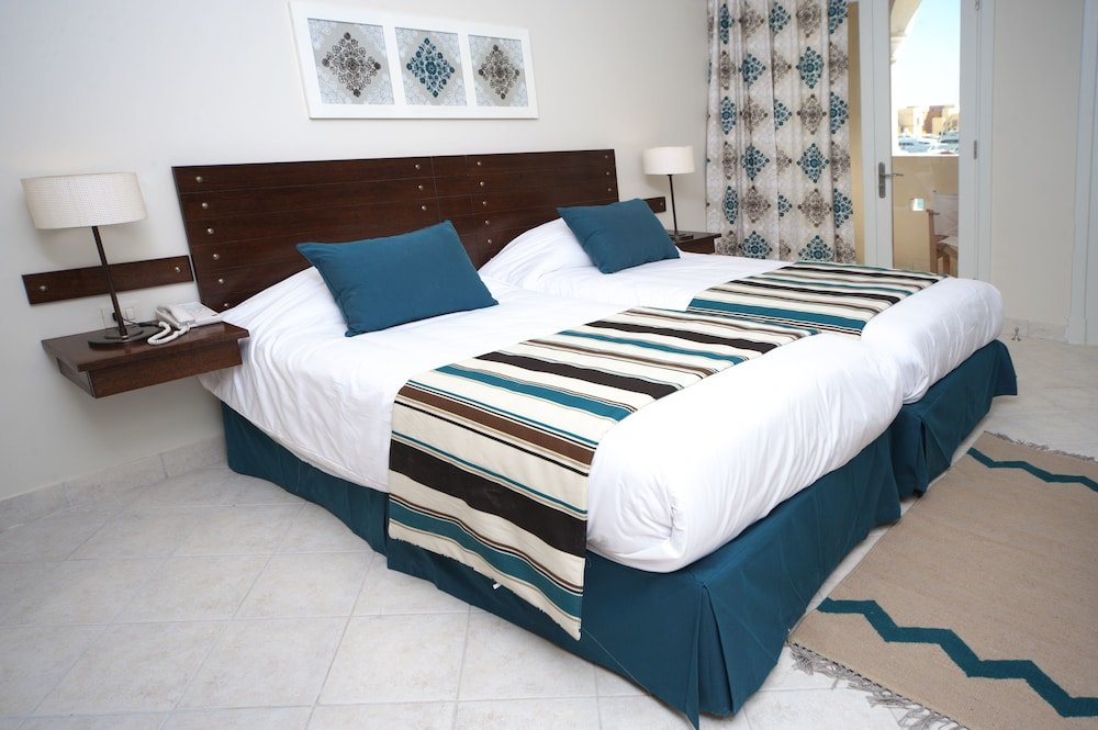 Фото Mosaique Hotel