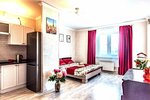 Апартаменты 50м над Землей (bulvar Borisa Shcherbiny, 22), hotel