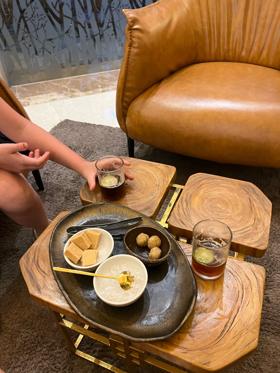 Фото The Radh Hotel