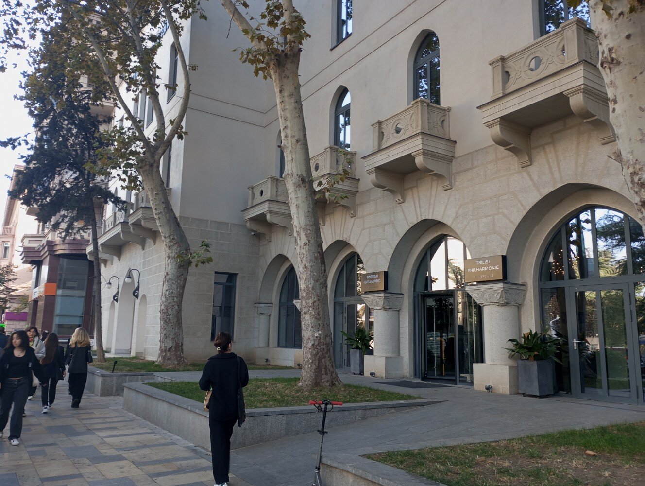 Фото Tbilisi Philharmonic Hotel by Mercure
