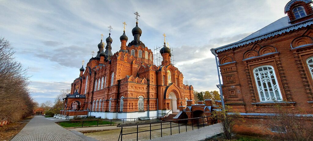Orthodox church Sobor Ikony Bozhiyey Materi Kazanskaya V Kazanskoy Amvrosiyevskoy pustyni, Kaluga Oblast, photo