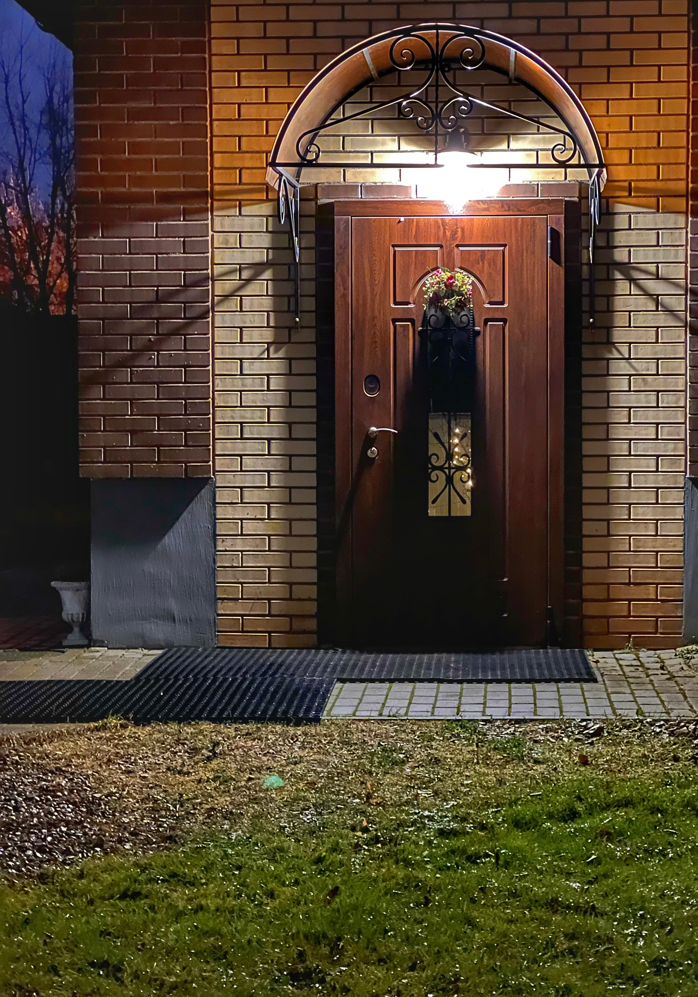 Фото Four Lions House