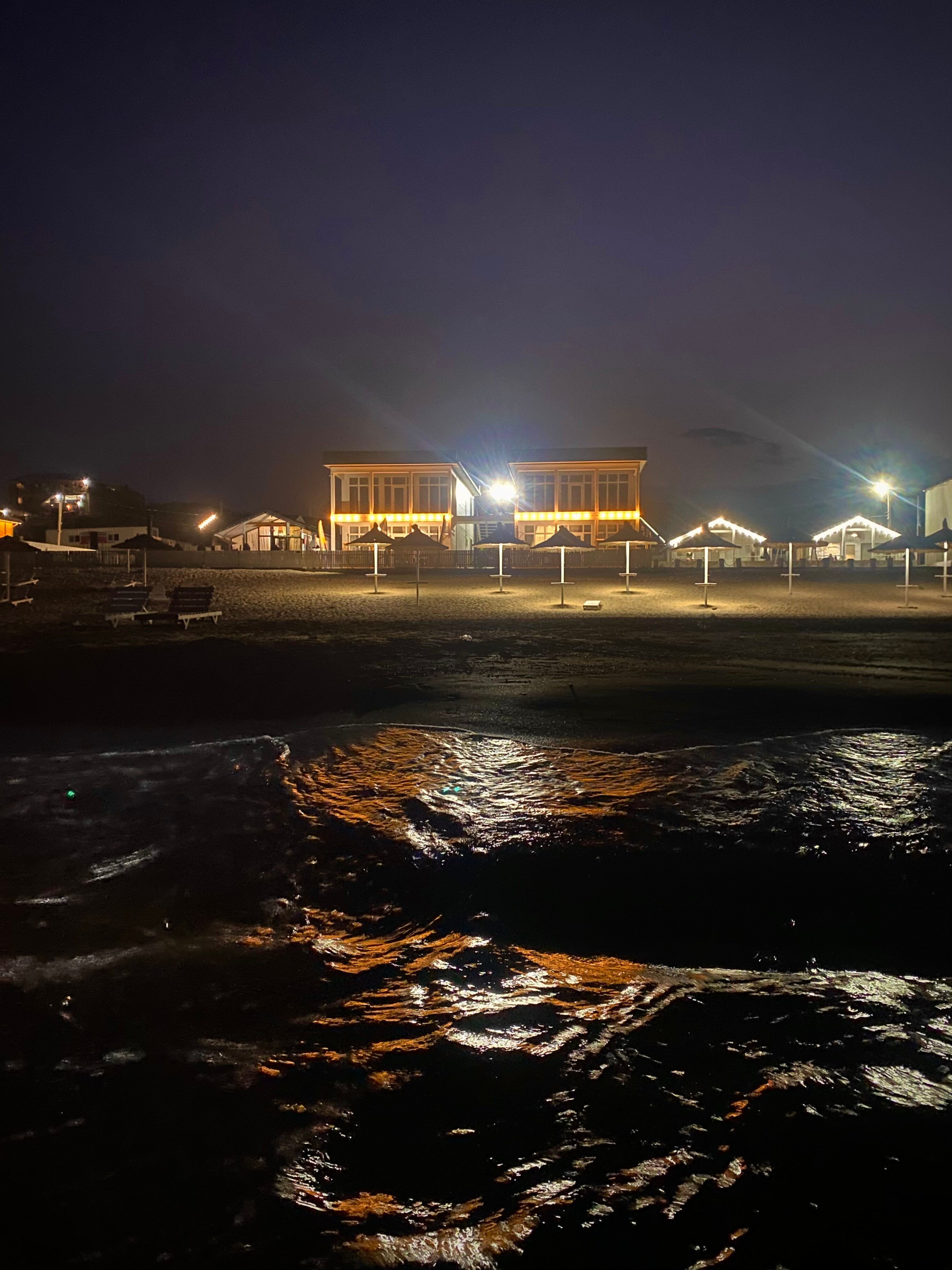 Фото Белый кит