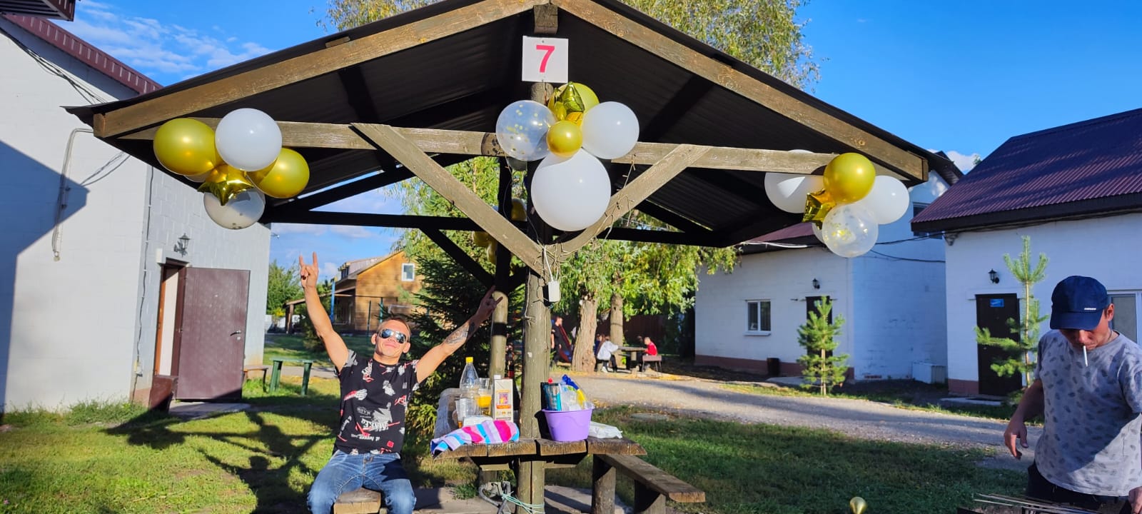 Фото 12 месяцев Везения