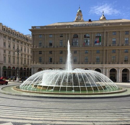 Гостиница Comoda Casa dell'Agnello zona Acquario в Генуе