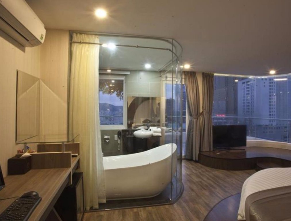 Фото New Sun Hotel