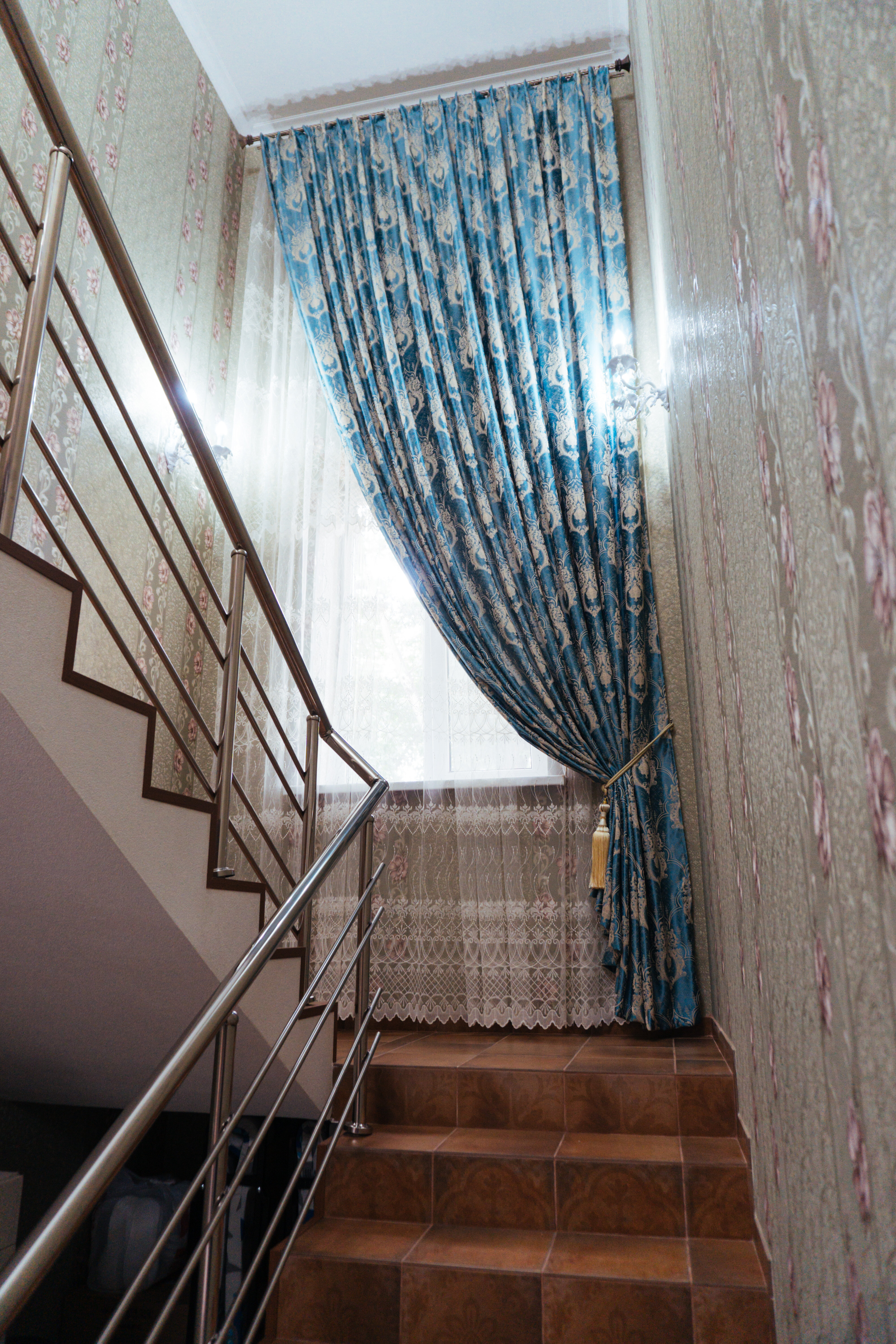 Фото Сударь