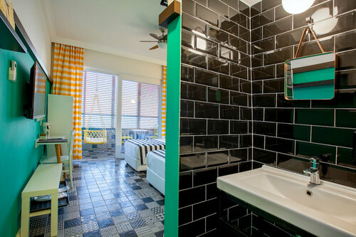 Гостиница Anjeliq Downtown Boutique Hotel в Аланье