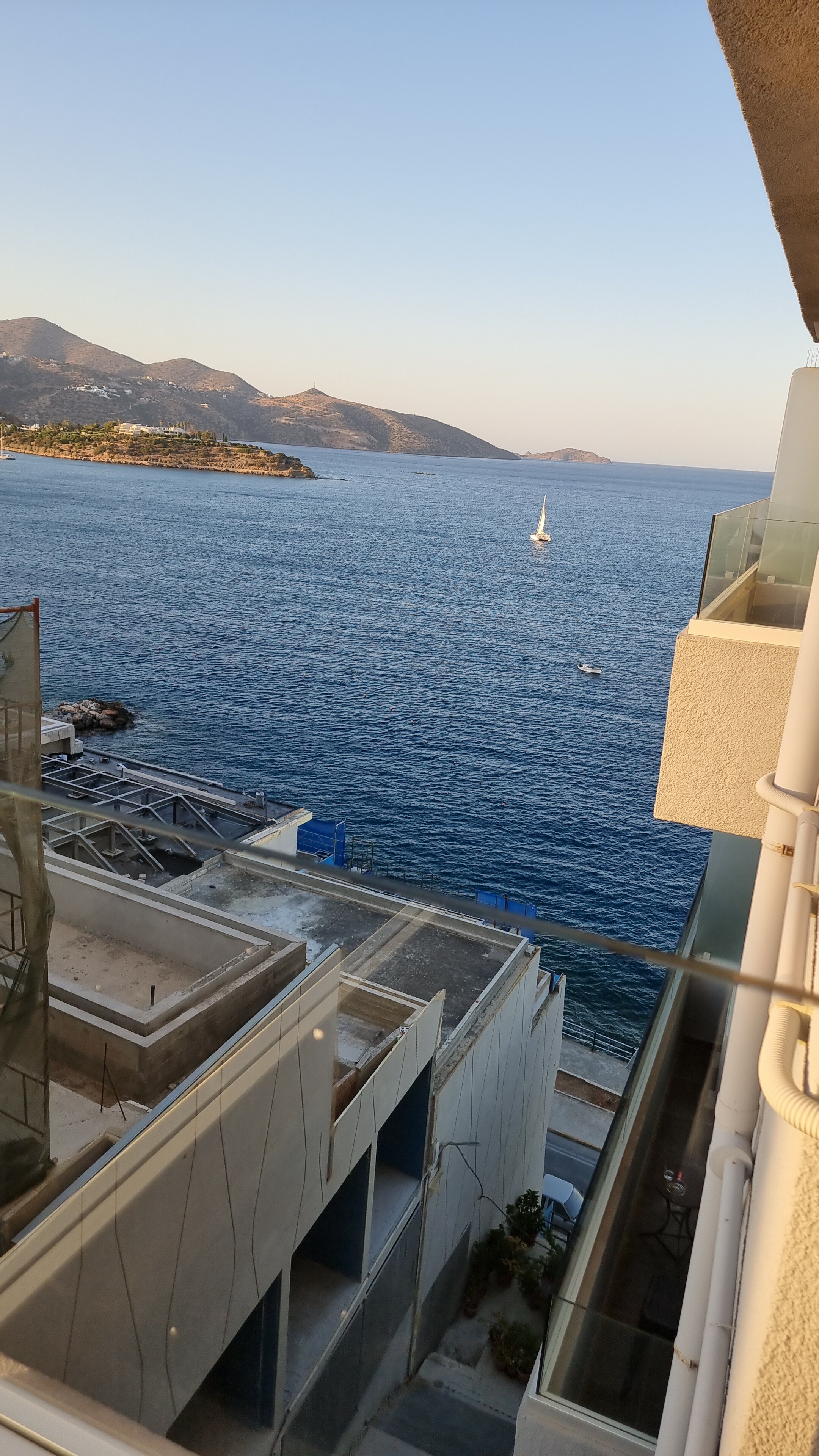 Фото Mistral Bay Hotel