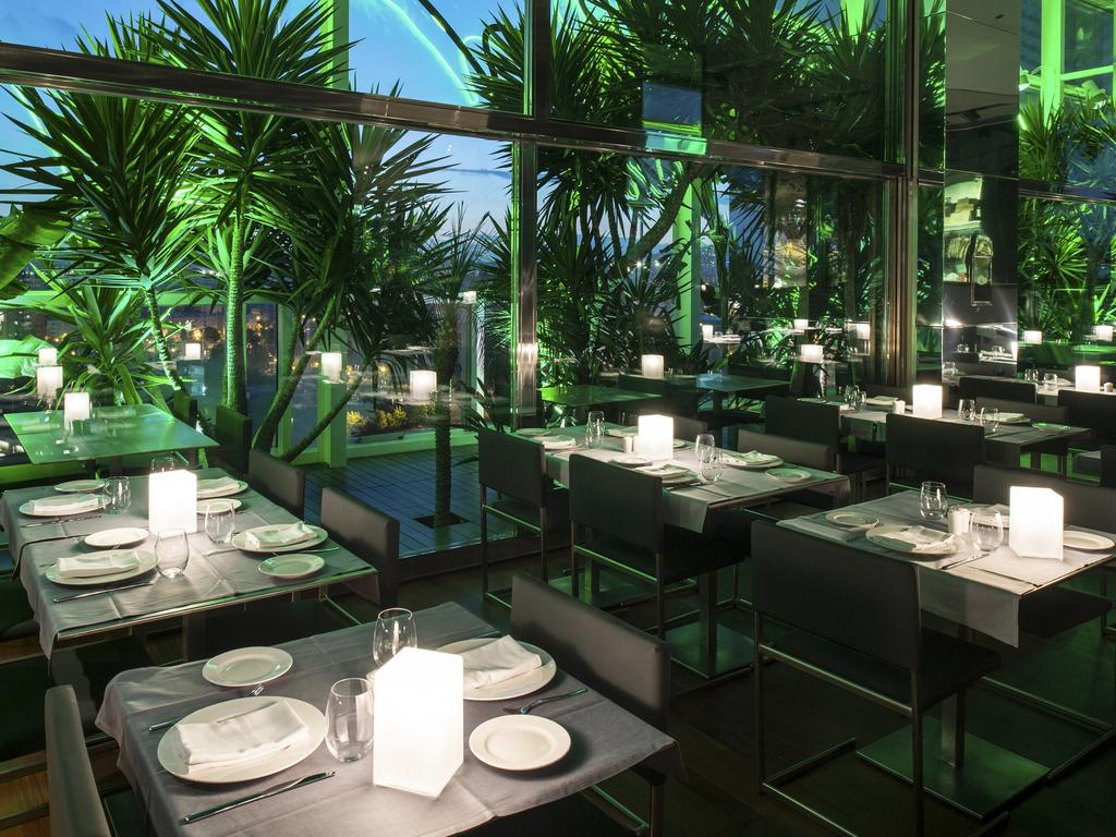 Фото Renaissance Barcelona Fira Hotel