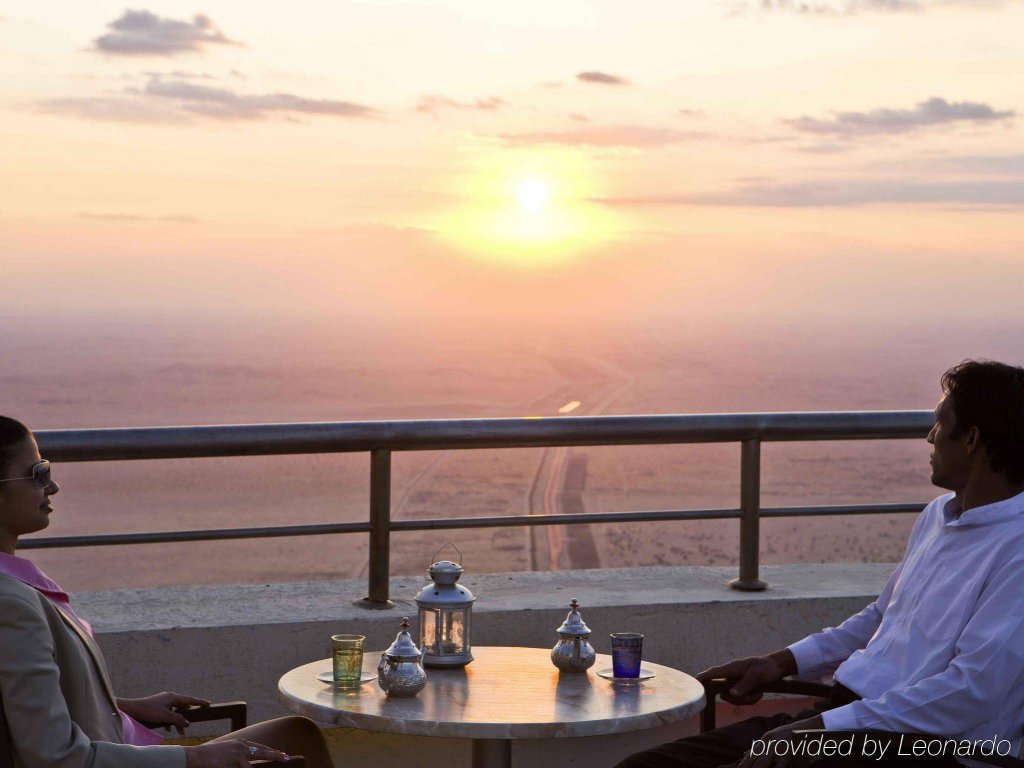 Фото Oryx Grand Hotel Jebel Hafeet