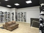 SL. Krossovki (Vladimirskiy Avenue, 17к3) ، ملابس رياضية