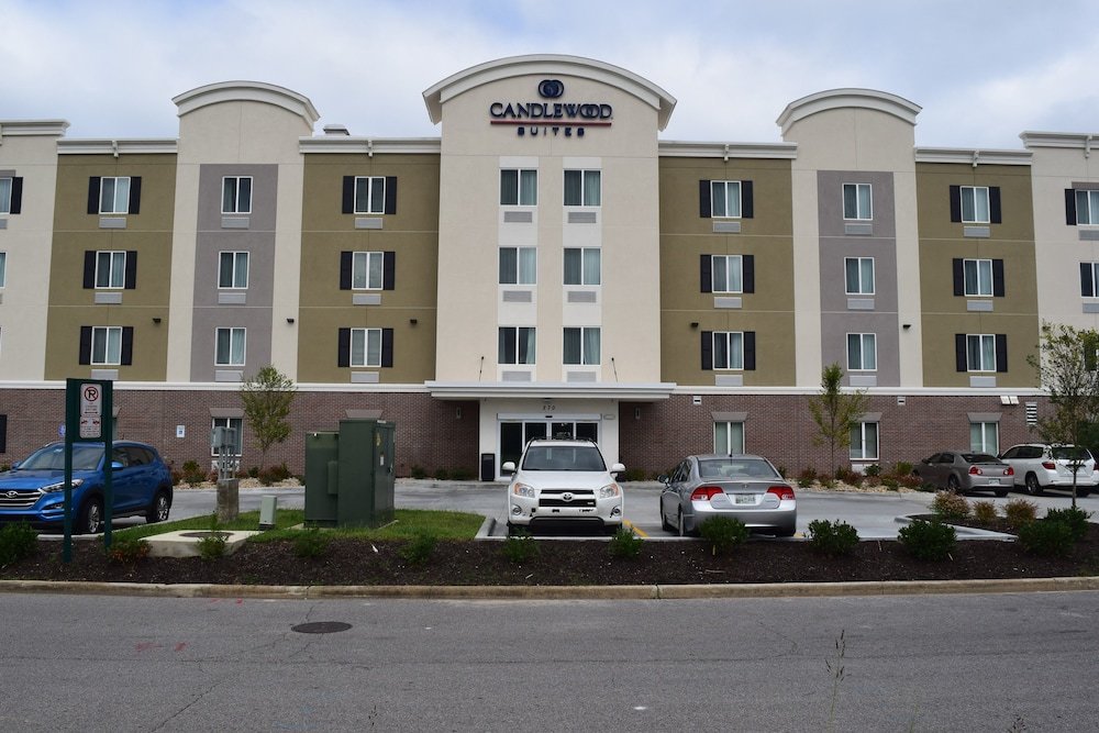 Фото Candlewood Suites Nashville - Metro Center, an Ihg Hotel