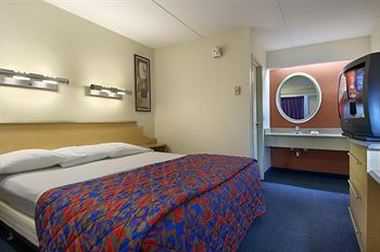 Фото Red Roof Inn Jacksonville - Orange Park