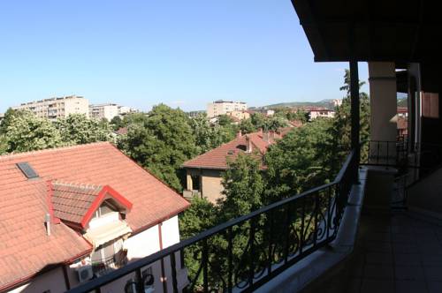 Фото Hotel Orange Inn