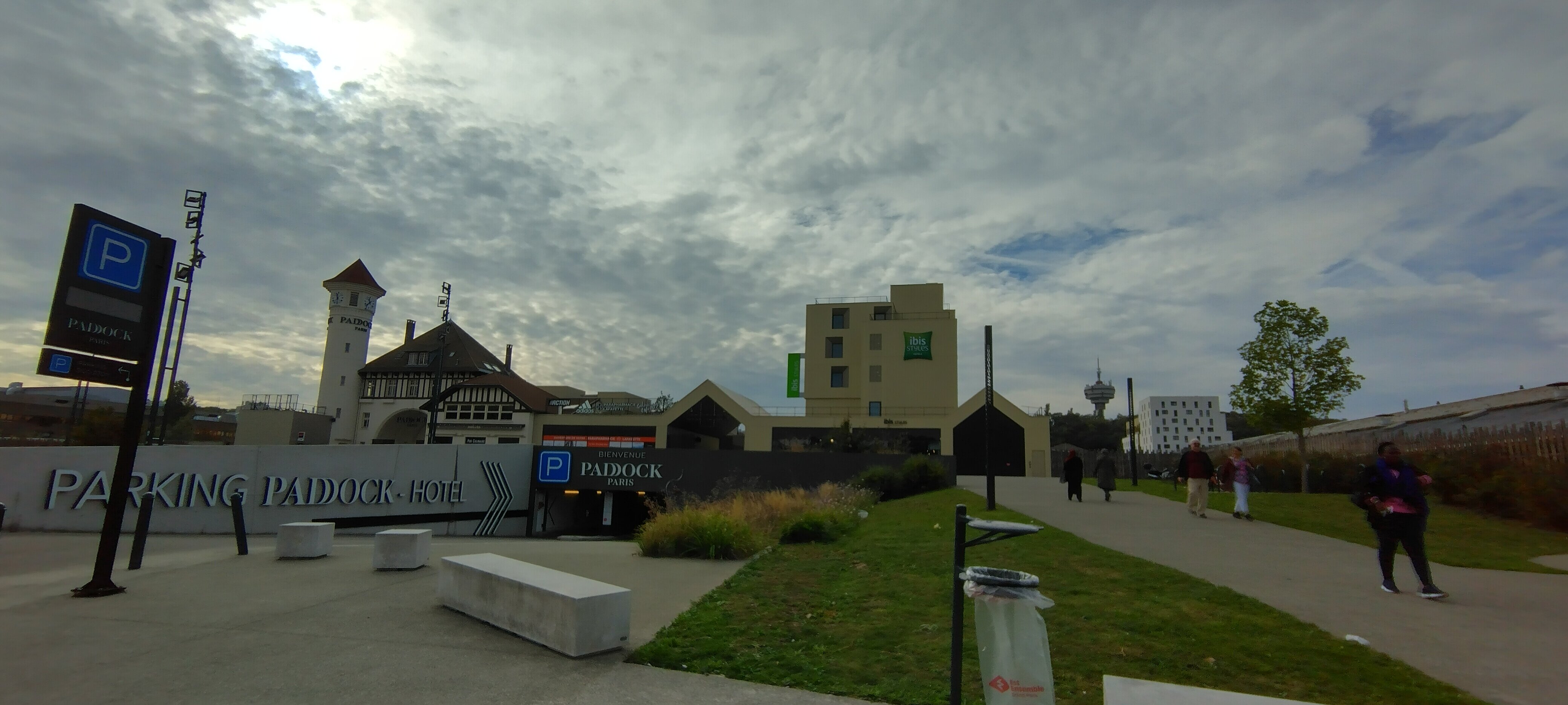 Фото Ibis Styles Paris Romainville