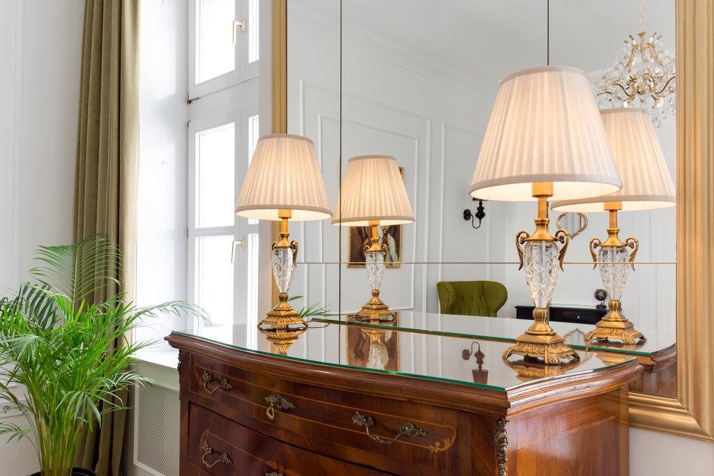 Фото Chestnut Suite - Luxury Home Downtown