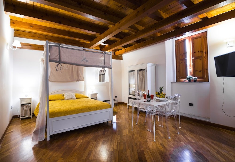 Фото La Casa di Ilde al Duomo - Luxury