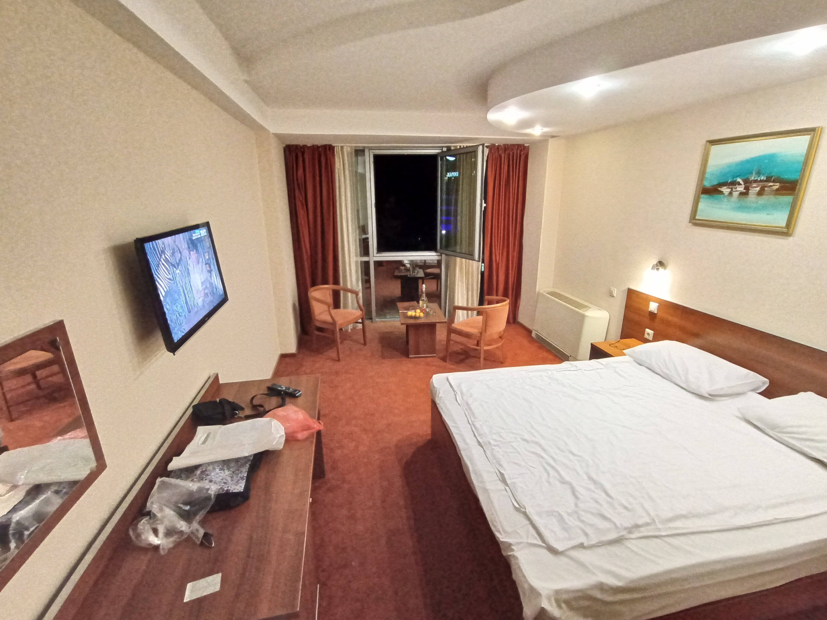 Фото Адельфия