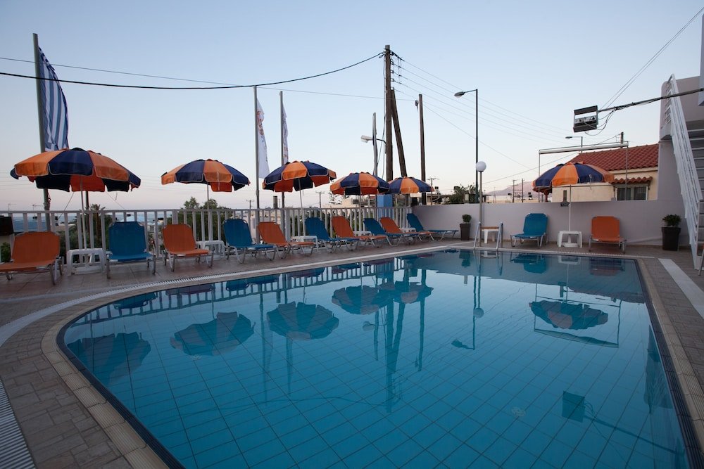 Фото Memories Apartments