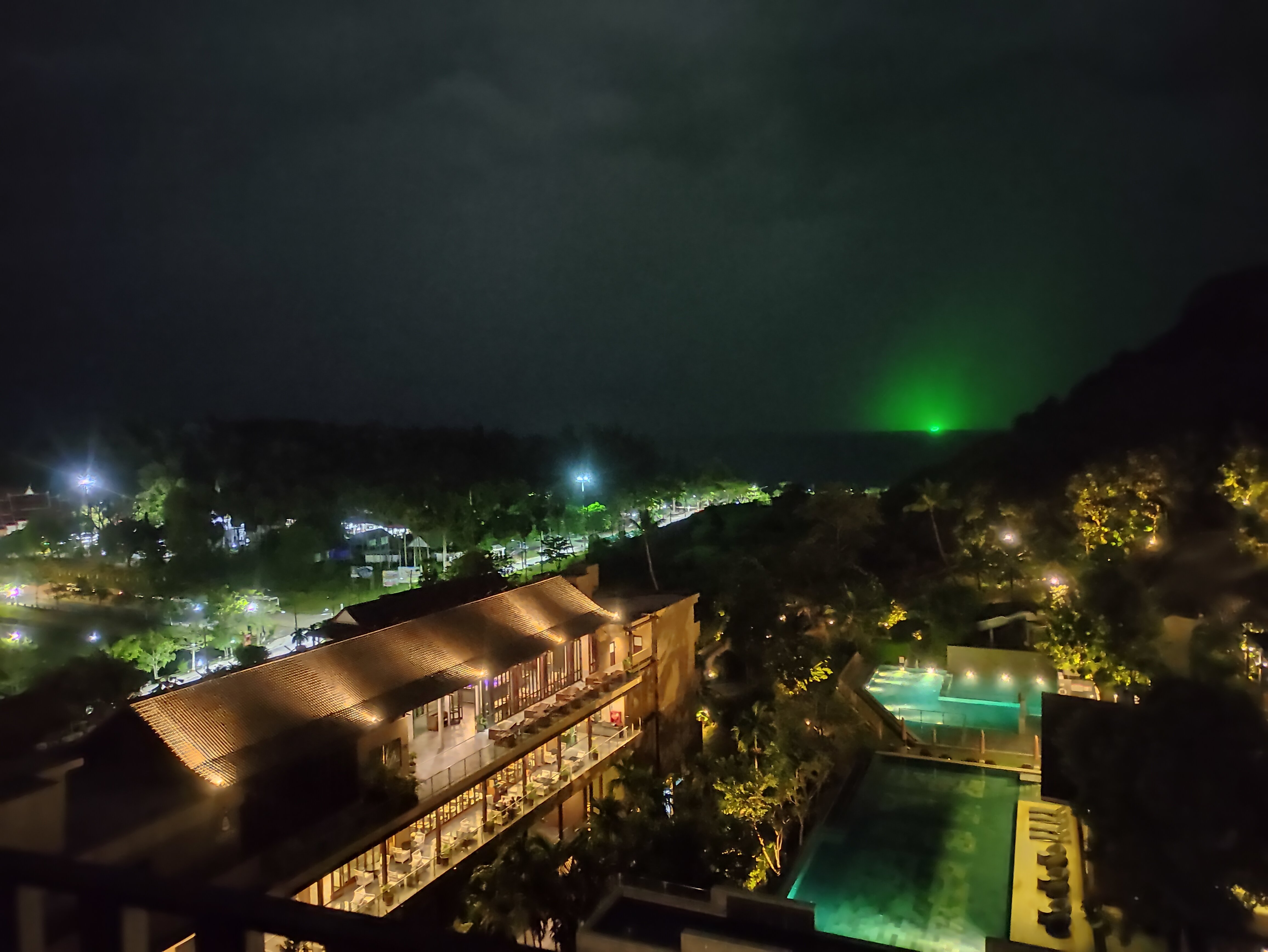 Фото Sunsuri Phuket