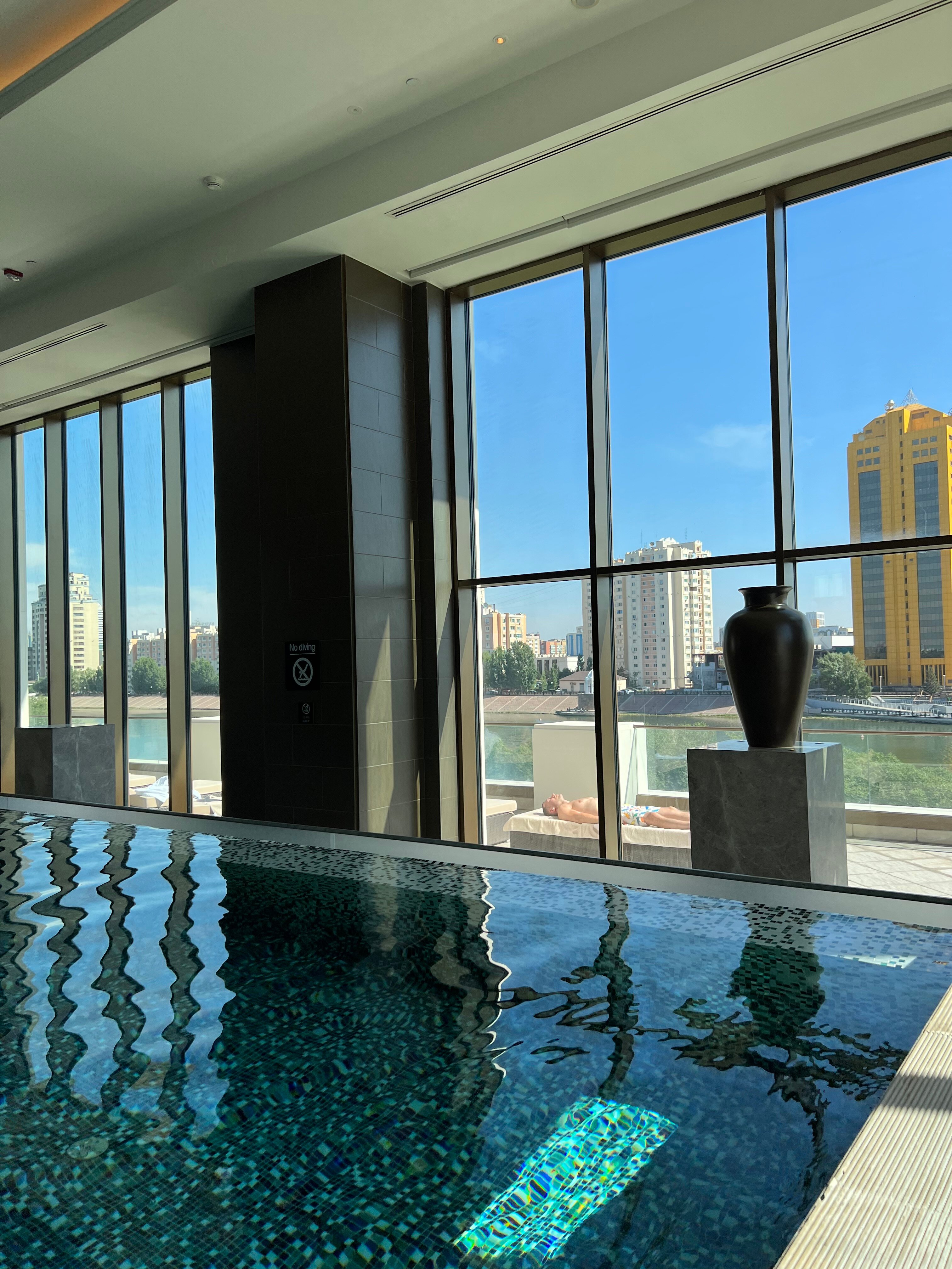 Фото The St. Regis Astana