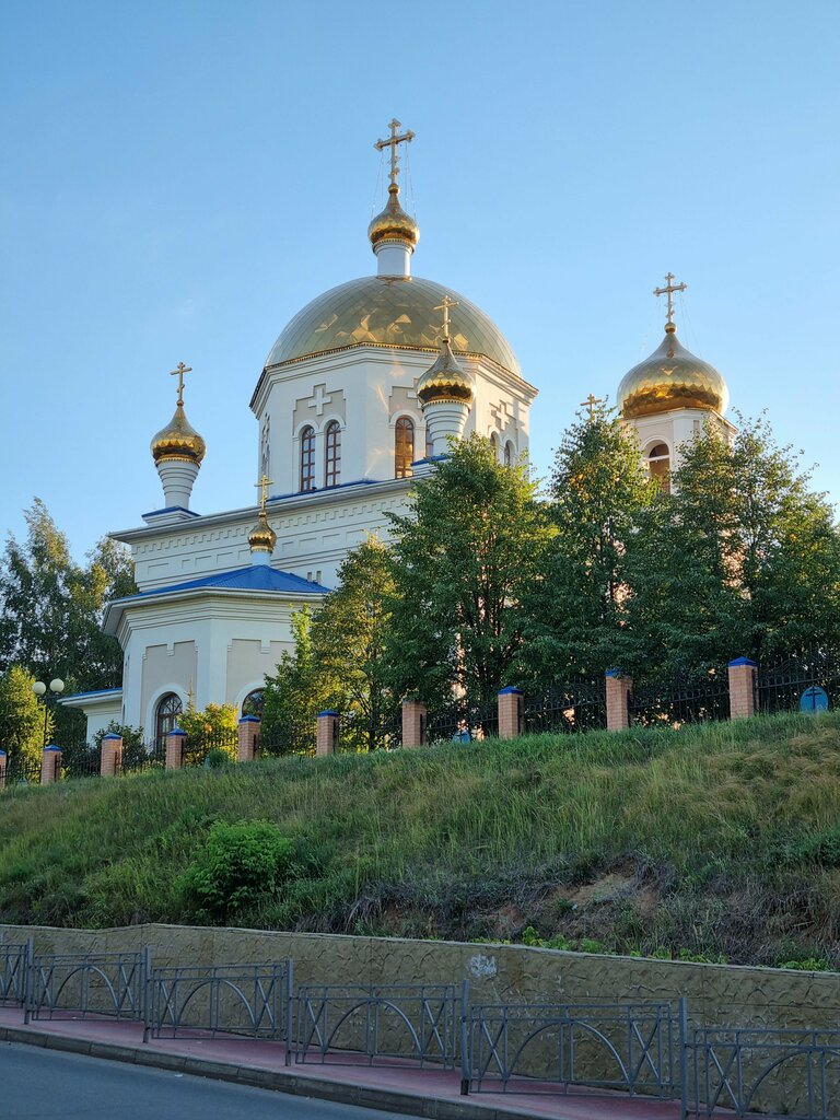 Orthodox church Tserkov Ikony Bozhiyey Materi Kazanskaya V Nizhnekamske, Republic of Tatarstan, photo