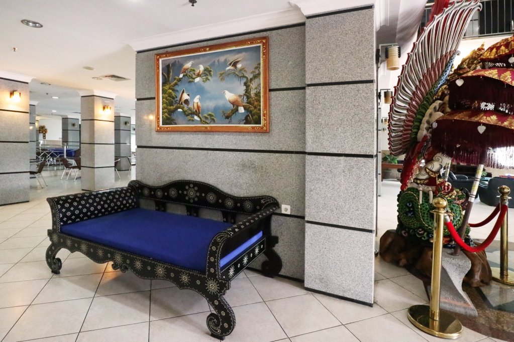 Фото Bali Paradise City Hotel