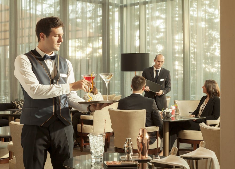 Фото Royal Savoy Hotel & SPA Lausanne