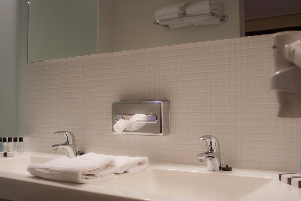 Фото Van der Valk Hotel Rotterdam - Blijdorp