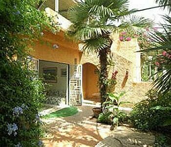 Внешний вид отеля Hotel - Giardino Marchese d'Altavilla в Драпии, фото 2