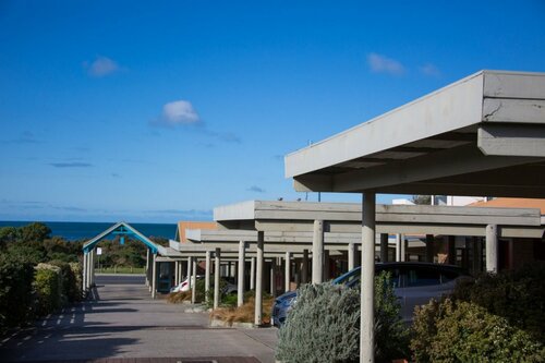 Гостиница The Beachfront Motel