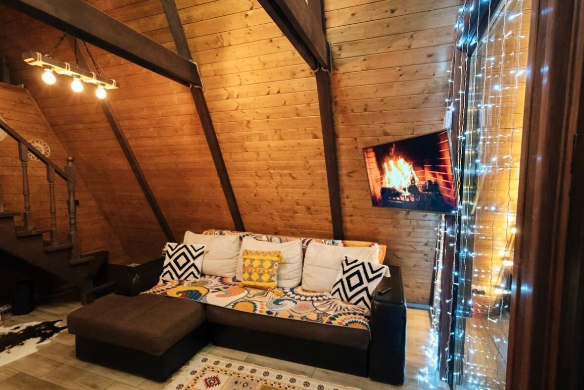 Фото Шалаш у озера