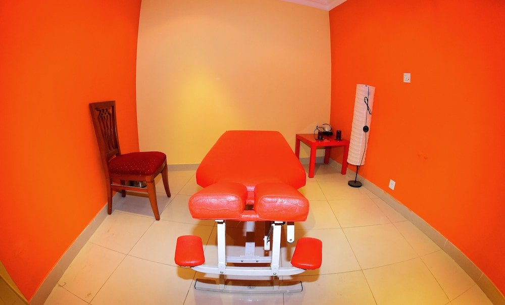 Фото Ramada Al Qassim Hotel And Suites