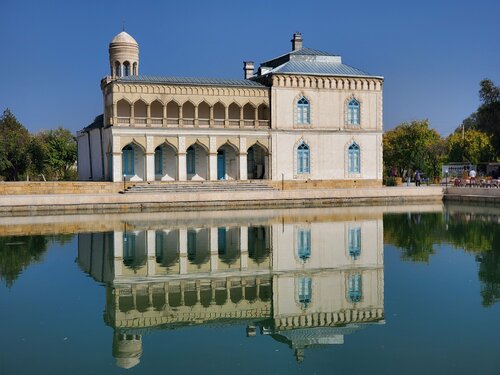 Qaynonamni dushda sikdi