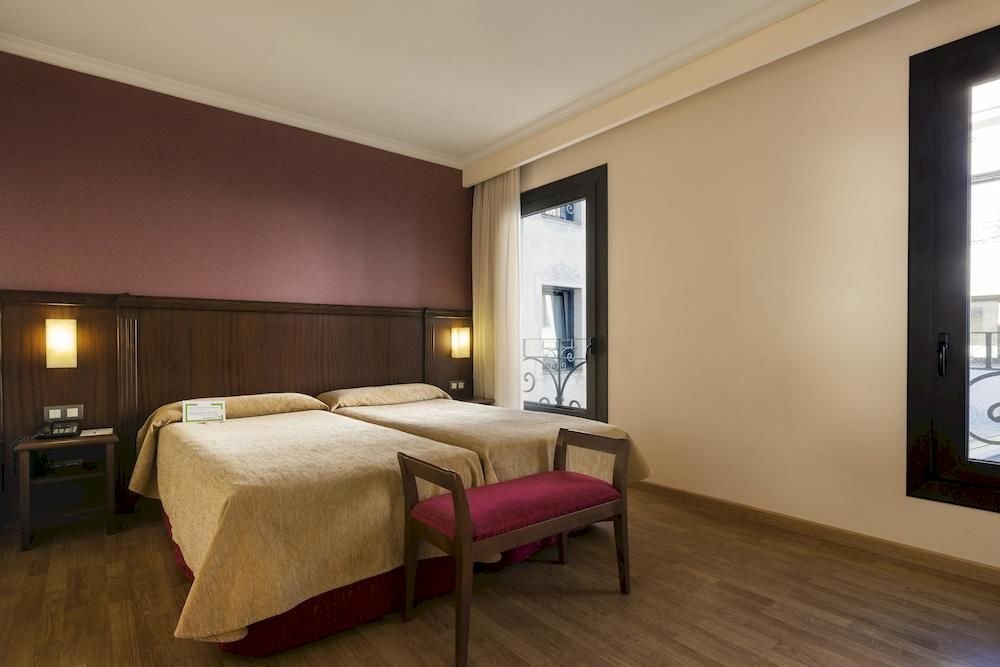 Фото Oriente Atiram