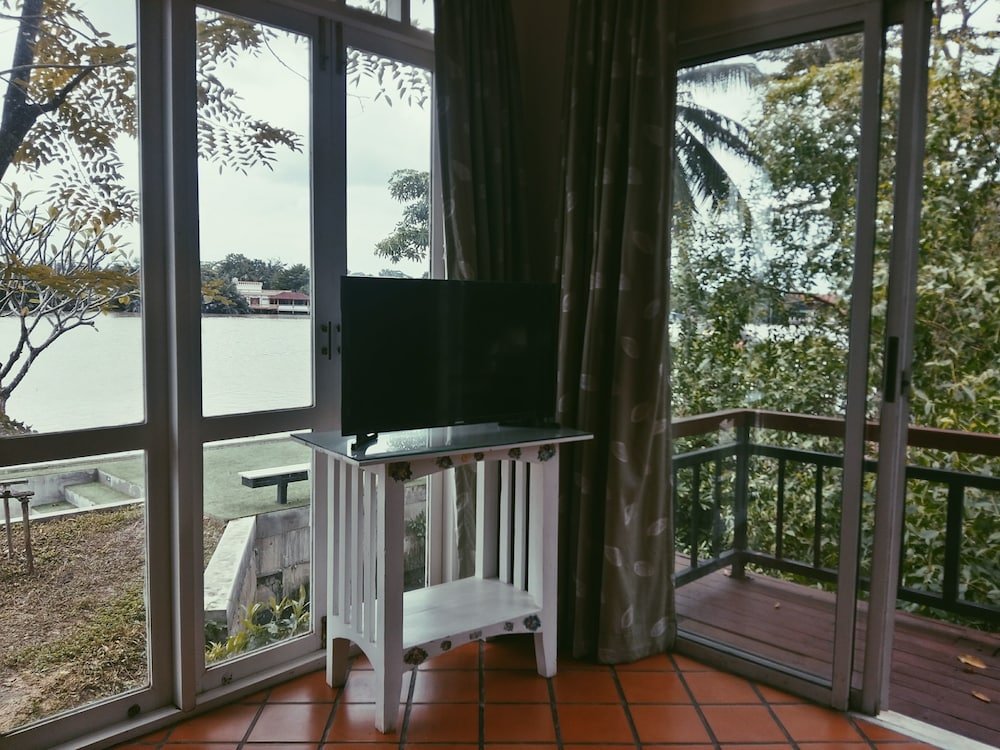 Фото Baan Tai Had Resort and Water Sports