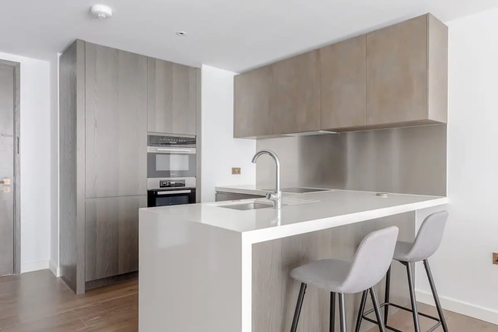 Фото Luxurious 1bd Flat by the River Thames Near Vauxhall