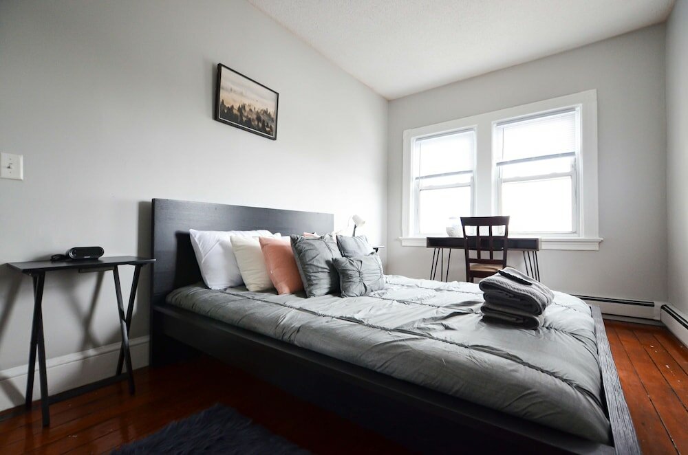 Фото Modern2Bd Apartment