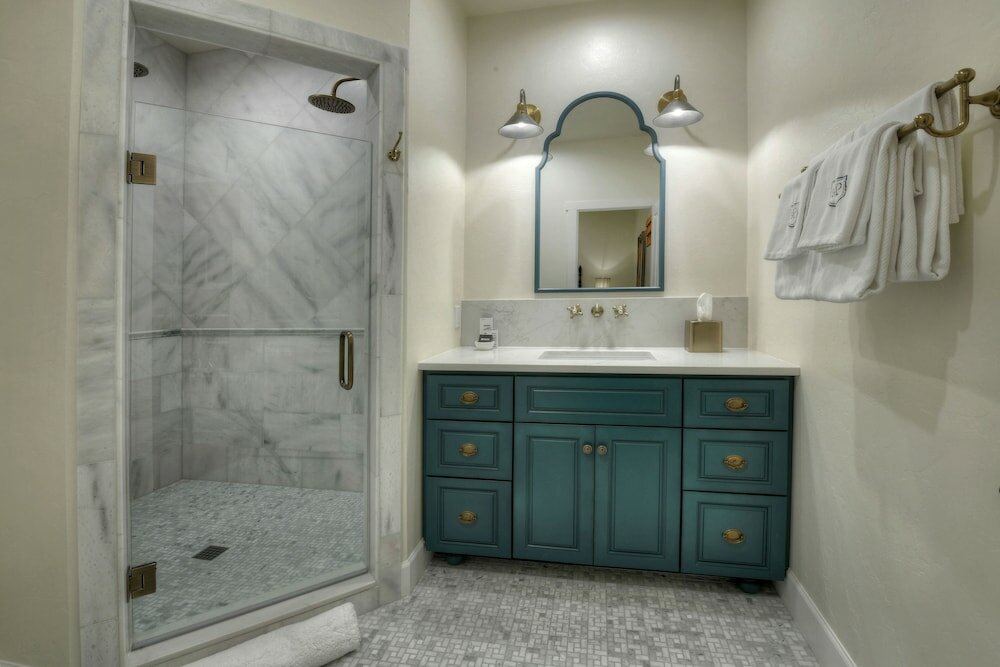 Фото The Armory Park Inn