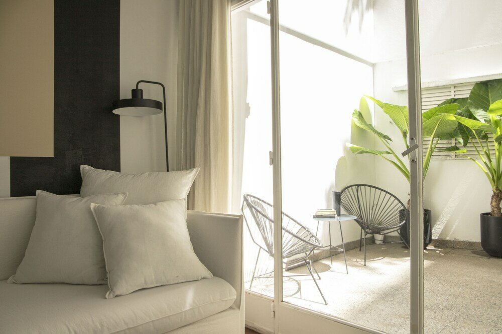 Фото Modern ground floor with private patio