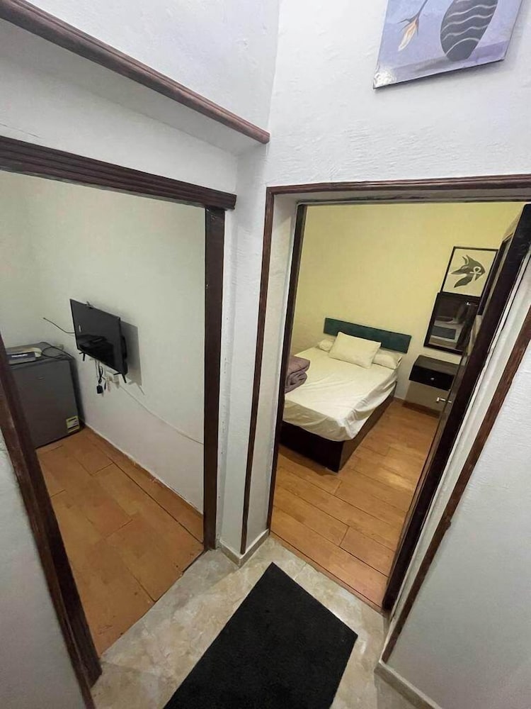 Фото Town Pyramids