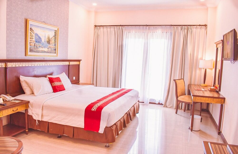 Фото Bukit Randu Hotel and Restaurant