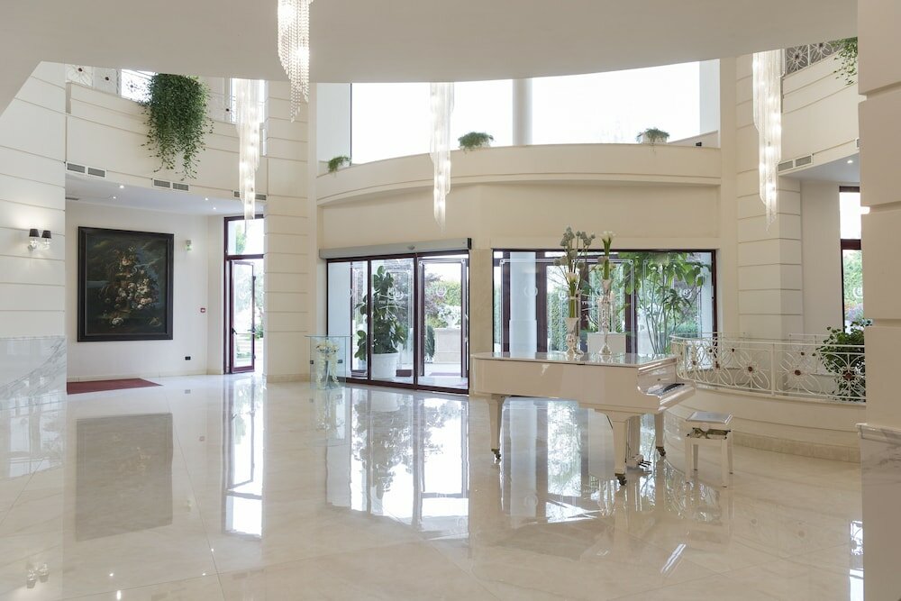 Фото Grand Hotel Biffy