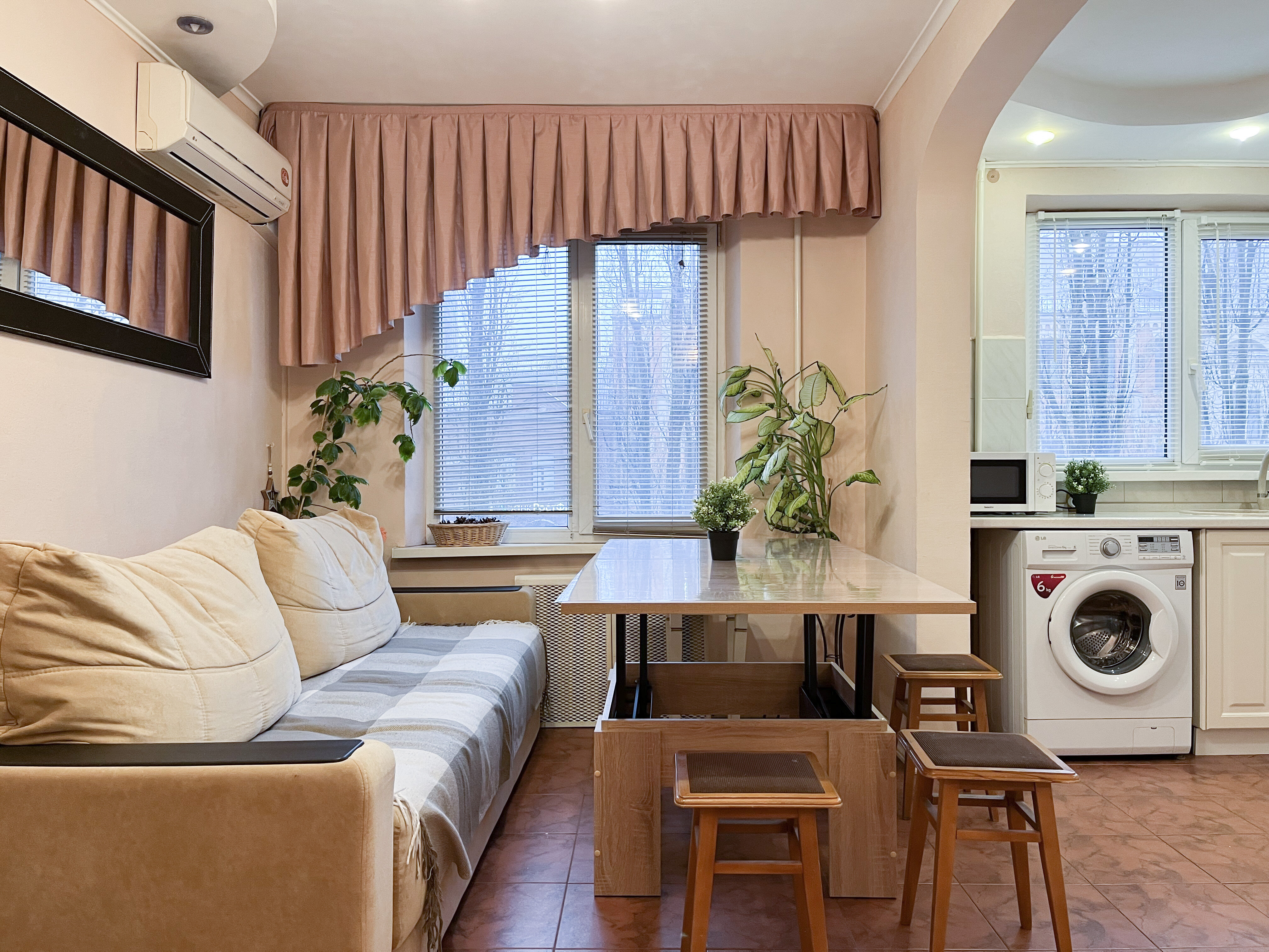 Фото Добрые Квартиры на Красноармейской 63/90